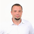 Andrej Uhlárik